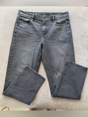 14 LONG American Eagle High Rise Straight Jeans in Black Gray Wash Like New